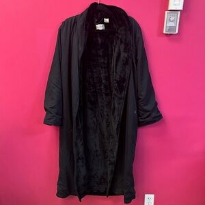 Luxurious Black Women's Velvet Robe